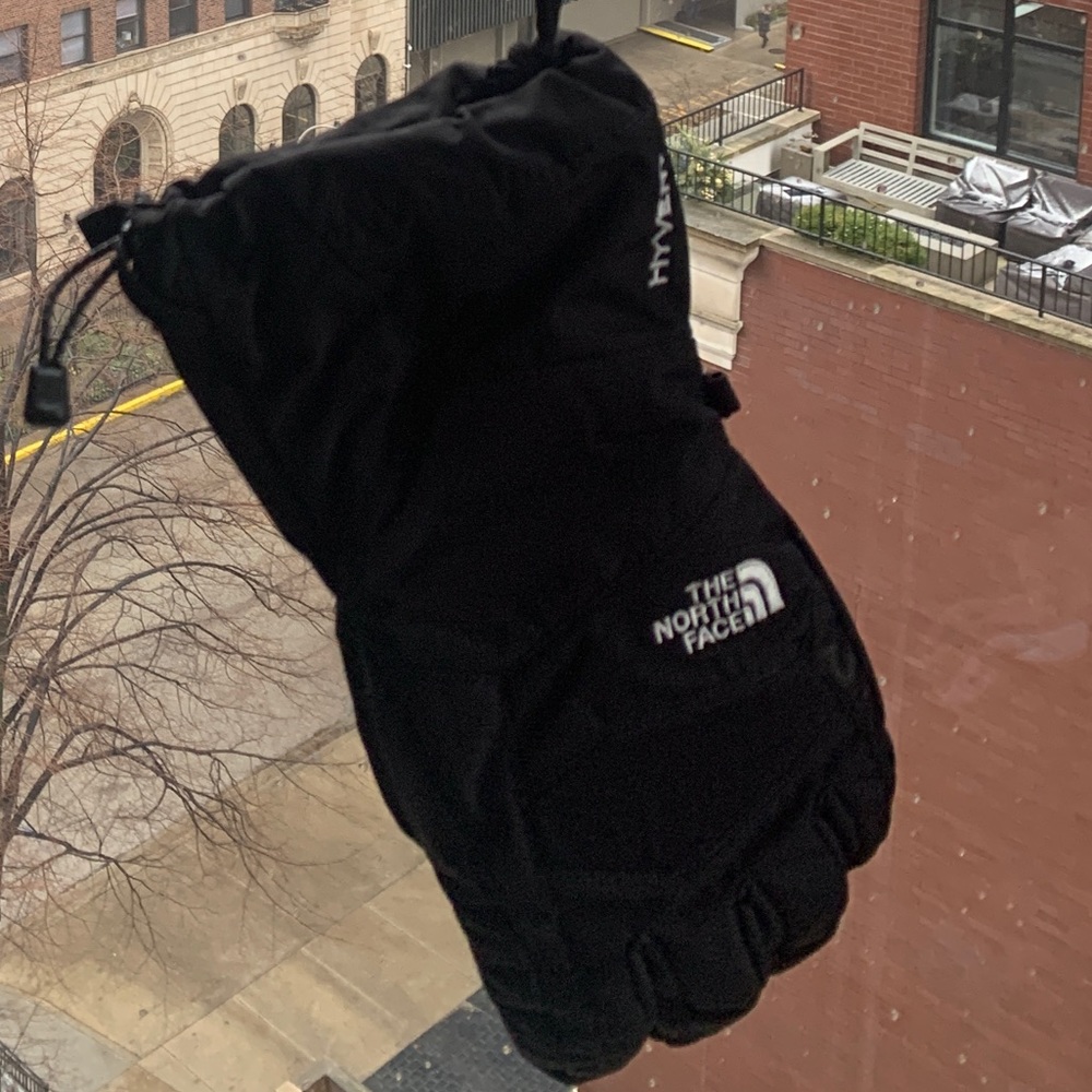 Women’s North Face Snow/Ski Gloves (S)